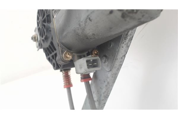 Recambio de mecanismo elevalunas delantero izquierdo para citroen xsara berlina referencia OEM IAM 9221H4  