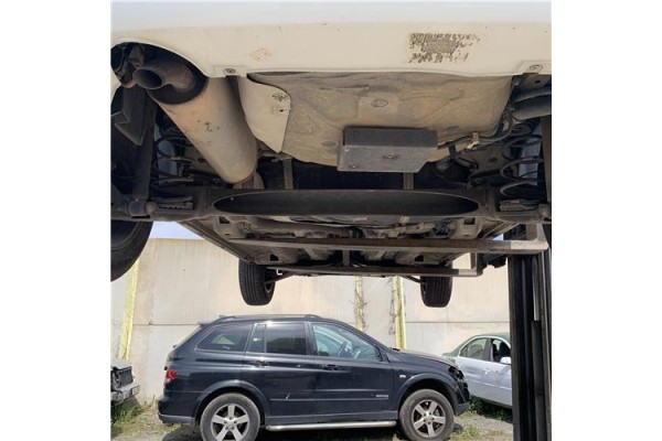 Recambio de puente trasero para fiat punto / grande punto (199) 1.4 referencia OEM IAM 51804554  