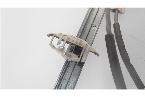 Recambio de mecanismo elevalunas delantero izquierdo para citroen xsara berlina referencia OEM IAM 9221H4  