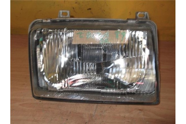 Recambio de faro delantero dcho para seat ibiza 1.5 referencia OEM IAM 084451 084451605 
