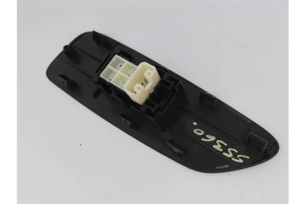 Recambio de mando elevalunas delantero derecho para toyota auris (e15) 2.0 d-4d referencia OEM IAM 7423102530 1ADFTV 