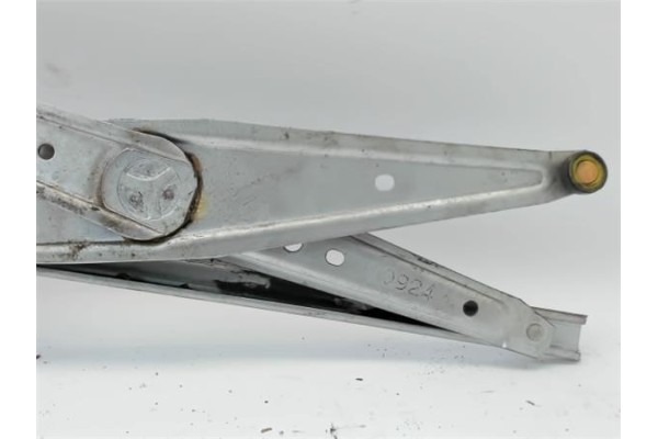 Recambio de mecanismo elevalunas delantero izquierdo para renault kangoo 4x4 referencia OEM IAM   