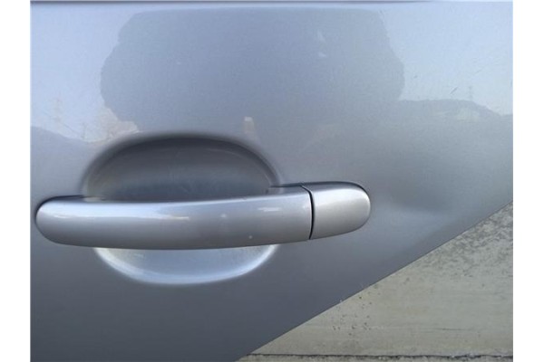 Recambio de puerta trasero izquierda para volkswagen golf iv berlina (1j1) 1.9 tdi referencia OEM IAM 1J6833055F  