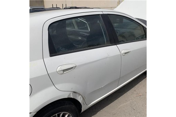 Recambio de puerta trasero derecha para fiat punto / grande punto (199) 1.4 referencia OEM IAM 51888069  