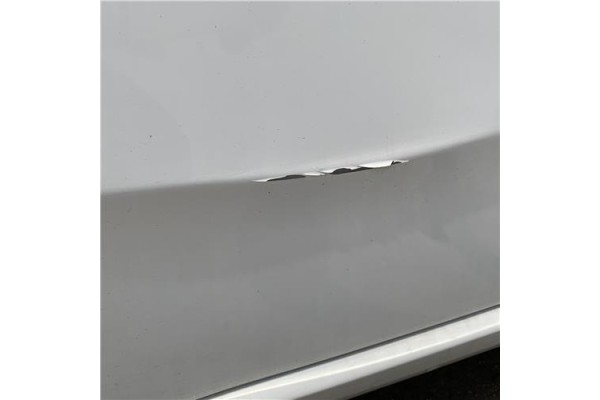 Recambio de puerta trasero derecha para fiat punto / grande punto (199) 1.4 referencia OEM IAM 51888069  