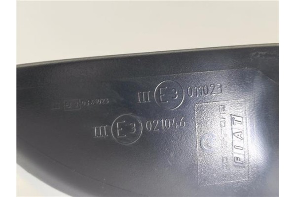 Recambio de retrovisor electrico izquierdo para fiat punto / grande punto (199) 1.4 referencia OEM IAM 735465561  