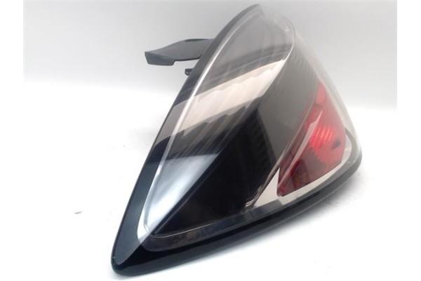 Recambio de piloto trasero izquierdo para opel astra h gtc 1.6 referencia OEM IAM 1222117  