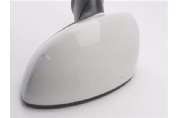 Recambio de retrovisor electrico izquierdo para fiat punto / grande punto (199) 1.4 referencia OEM IAM 735465561  