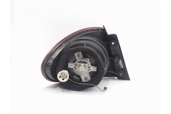 Recambio de piloto trasero derecho para seat toledo (5p2) referencia OEM IAM 5P5945096C   Recambio de piloto trasero derecho para seat toledo (5p2) referencia OEM IAM 5P5945096C