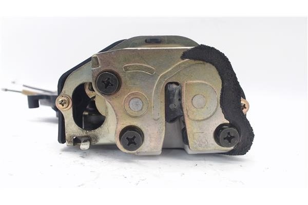 Recambio de cierre electromagnetico trasero izquierdo para mazda 2 (b2w) 1.6 referencia OEM IAM DD1073310F DD1073E 