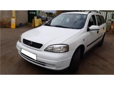 opel astra g berlina del año 2001