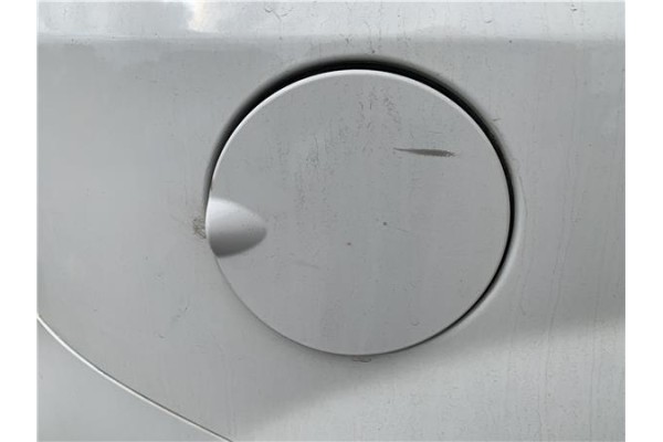Recambio de tapa exterior combustible para fiat punto / grande punto (199) 1.4 referencia OEM IAM 735414374  