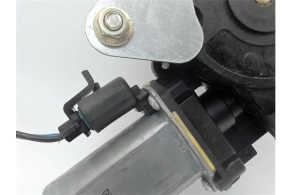 Recambio de mecanismo elevalunas delantero izquierdo para renault clio ii fase i (b/cb0) referencia OEM IAM   