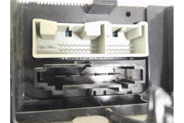 Recambio de mandos calefaccion / a.a. para seat leon (1p1) 1.9 sport referencia OEM IAM 1T2820045B 5HB00932126 