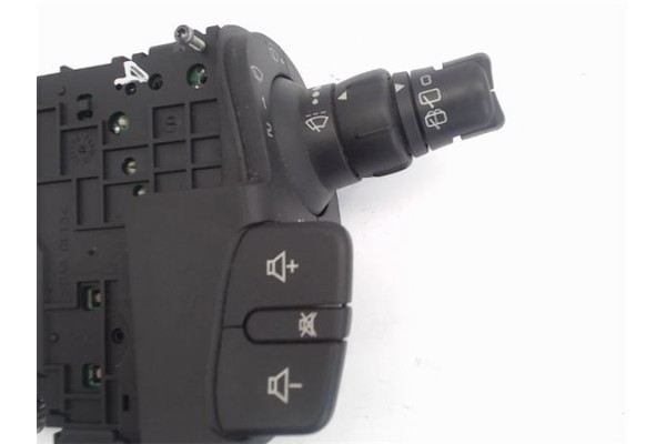Recambio de mando limpiaparabrisas para renault scenic ii (jm) referencia OEM IAM 7701069597  