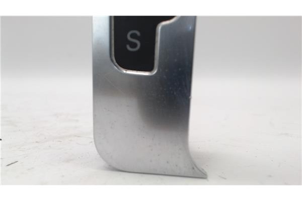 Recambio de embellecedor palanca cambio para audi a6 avant (4f5) 2.8 fsi referencia OEM IAM 4f1713463d  