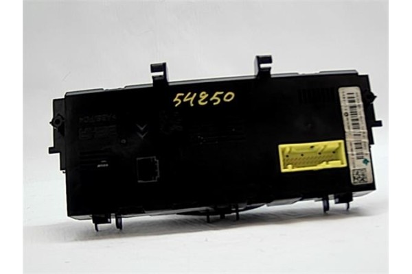 Recambio de mandos climatizador para citroen c3 1.4 attraction referencia OEM IAM 96753994XT  