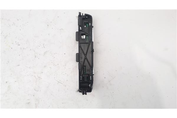 Recambio de embellecedor palanca cambio para audi a6 avant (4f5) 2.8 fsi referencia OEM IAM 4f1713463d  