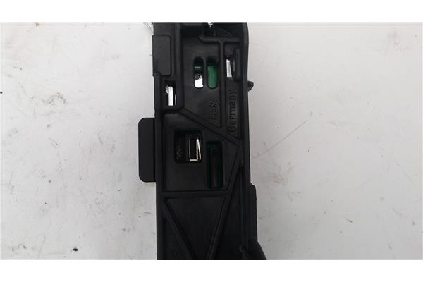 Recambio de embellecedor palanca cambio para audi a6 avant (4f5) 2.8 fsi referencia OEM IAM 4f1713463d  