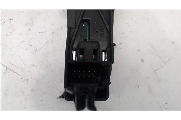 Recambio de embellecedor palanca cambio para audi a6 avant (4f5) 2.8 fsi referencia OEM IAM 4f1713463d  