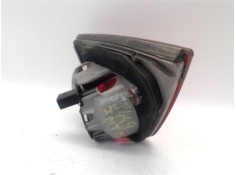 Recambio de piloto interior derecho para bmw serie x3 (e83) 3.0d referencia OEM IAM 63120395815  