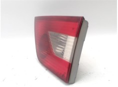 Recambio de piloto interior derecho para bmw serie x3 (e83) 3.0d referencia OEM IAM 63120395815  