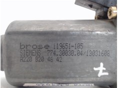 Recambio de motor elevalunas delantero izquierdo para mercedes-benz clase c (bm 203) berlina referencia OEM IAM -2208204642  