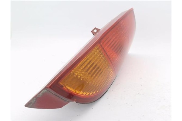 Recambio de piloto trasero derecho para ford focus (daw, dbw) 1.6 16v referencia OEM IAM 1M5113404AD  