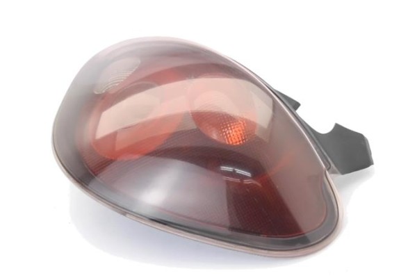 Recambio de piloto trasero derecho para fiat bravo (182) 1.8 16v / 16v 115 gt referencia OEM IAM 7779097  
