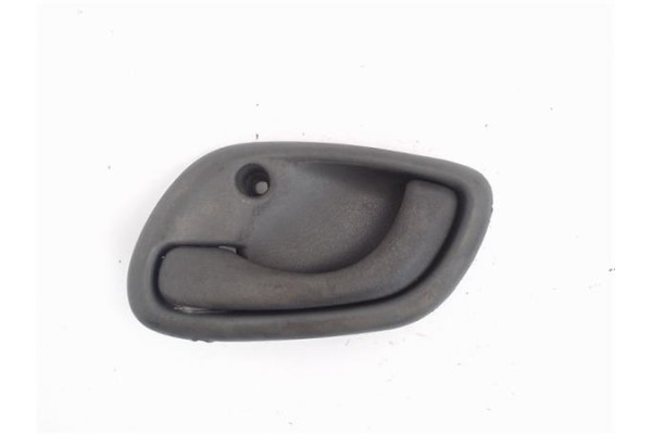 Recambio de manilla int. puerta delantero izquierda para suzuki grand vitara 5-puertas (sq/ft) 2.5 v6 referencia OEM IAM   