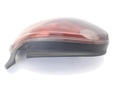 Recambio de piloto trasero derecho para fiat bravo (182) 1.8 16v / 16v 115 gt referencia OEM IAM 7779097  