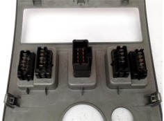 Recambio de embellecedor consola central para dacia logan 1 1.6 prestige referencia OEM IAM 8200751191E2  