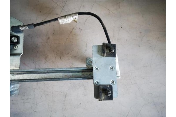 Recambio de mecanismo elevalunas delantero izquierdo para dacia logan 1 1.6 prestige referencia OEM IAM 8200901099  