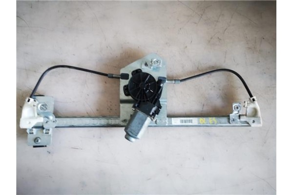 Recambio de mecanismo elevalunas delantero izquierdo para dacia logan 1 1.6 prestige referencia OEM IAM 8200901099  
