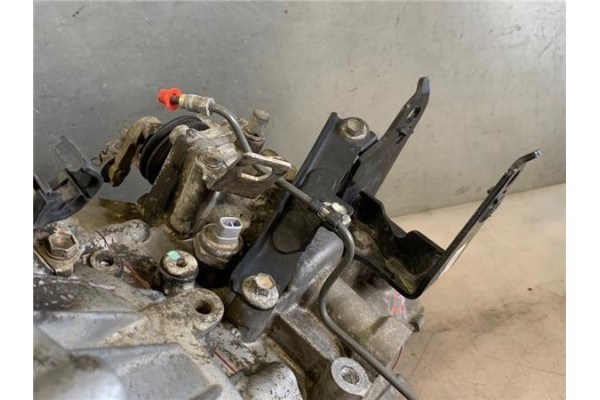 Recambio de caja cambios manual para toyota corolla (e11) 1.6 16v (zze112_) referencia OEM IAM 303001A760 Z91104745 