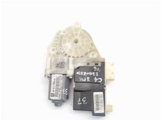 Recambio de motor elevalunas delantero izquierdo para citroen c4 berlina referencia OEM IAM (9681576980) (965493-100) 