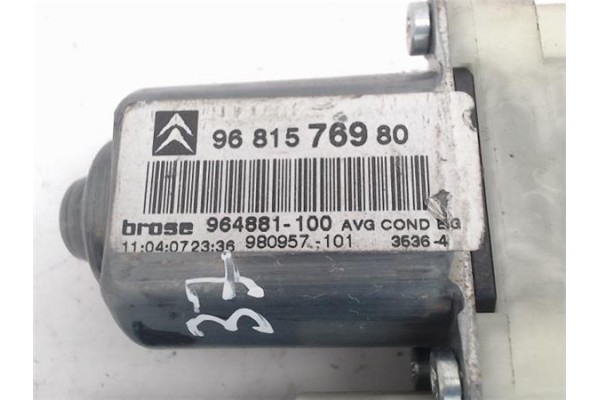 Recambio de motor elevalunas delantero izquierdo para citroen c4 berlina referencia OEM IAM (9681576980) (965493-100) 