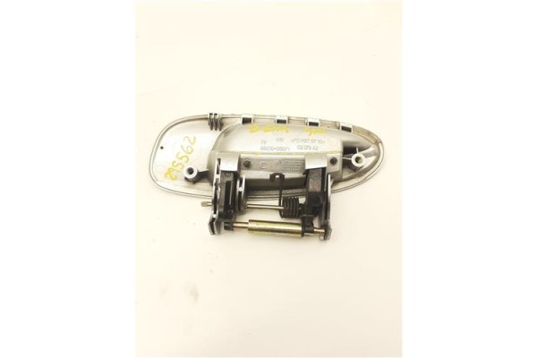 Recambio de maneta exterior delantero derecha para toyota avensis berlina (t22) 2.0 vvt-i referencia OEM IAM 6921005071  