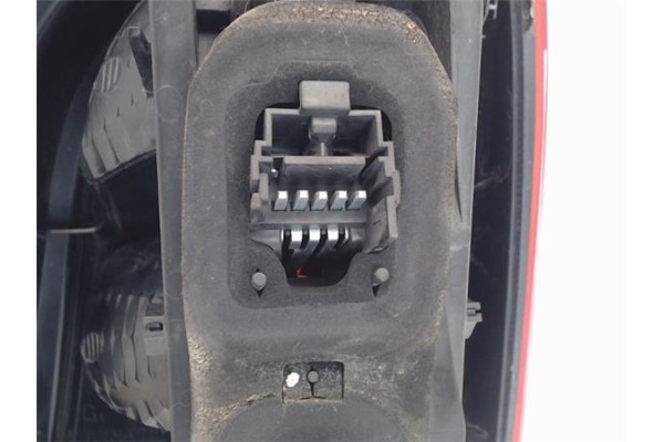 Recambio de piloto trasero izquierdo para renault twingo (cn0_) 1.2 16v (cn0a) referencia OEM IAM 2va96545401  
