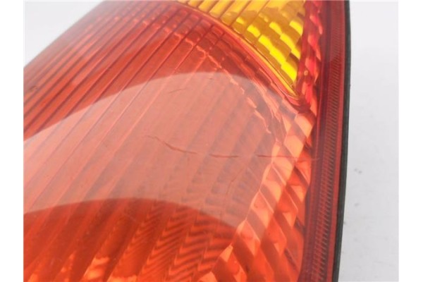 Recambio de piloto trasero izquierdo para ford focus (daw, dbw) 1.6 16v referencia OEM IAM 1M5113405A  