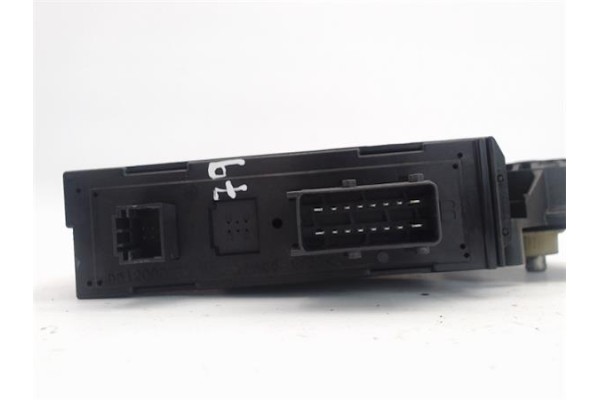 Recambio de motor elevalunas delantero izquierdo para peugeot 307 berlina (s2) referencia OEM IAM (9637131280) (990182-101) 