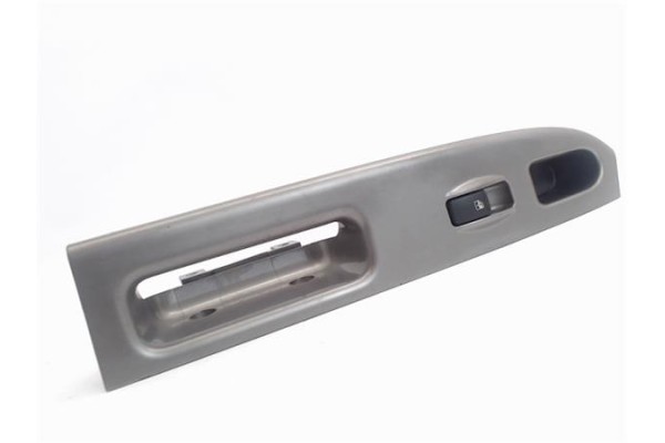 Recambio de mando elevalunas trasero derecho para kia carens (rs) 2.0 crdi referencia OEM IAM 0K2FAB  