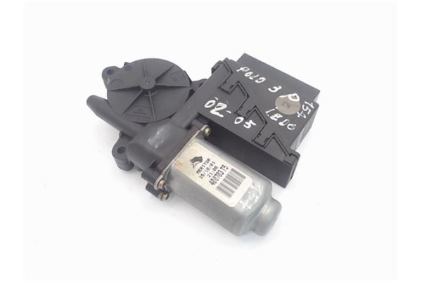 Recambio de motor elevalunas delantero izquierdo para volkswagen polo iv (9n3) referencia OEM IAM (6Q2959802A) (400703D) (8103 T