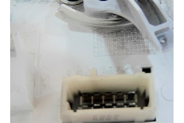 Recambio de mandos calefaccion / a.a. para peugeot 206 1.9 d referencia OEM IAM 64138  