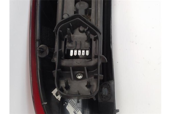 Recambio de piloto trasero derecho para opel corsa c 1.7 cdti referencia OEM IAM 1222057 50230712A1 9196364 , OPEL