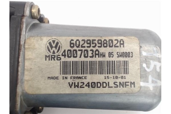 Recambio de motor elevalunas delantero izquierdo para volkswagen polo iv (9n3) referencia OEM IAM (6Q2959802A) (400703D) (8103 T