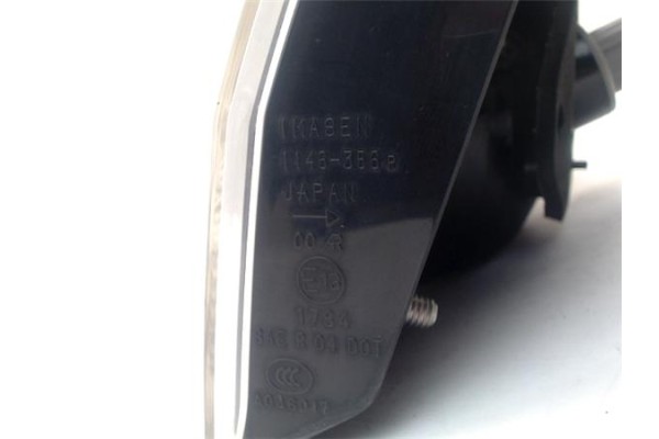 Recambio de piloto interior derecho para mitsubishi outlander (cw0) 2.0 di-d intense referencia OEM IAM 8331A006  