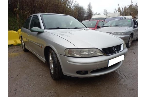 opel vectra b berlina (1995) del año 