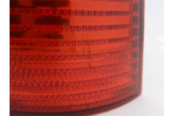 Recambio de piloto trasero derecho para volkswagen polo iv (9n1) 1.2 12v referencia OEM IAM 6Q6945096G  