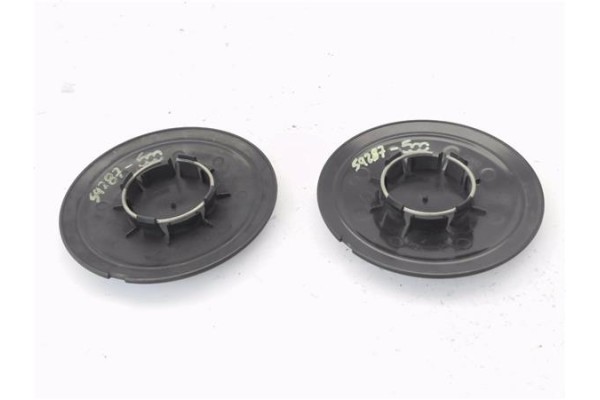 Recambio de tapacubos para fiat 500 1.2 referencia OEM IAM K68078419AC  